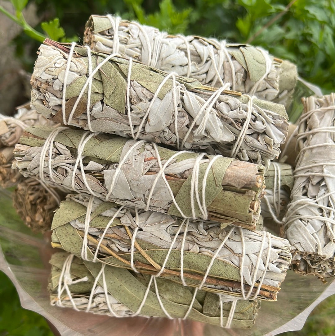 Eucalyptus & White Sage Smudge Bundle