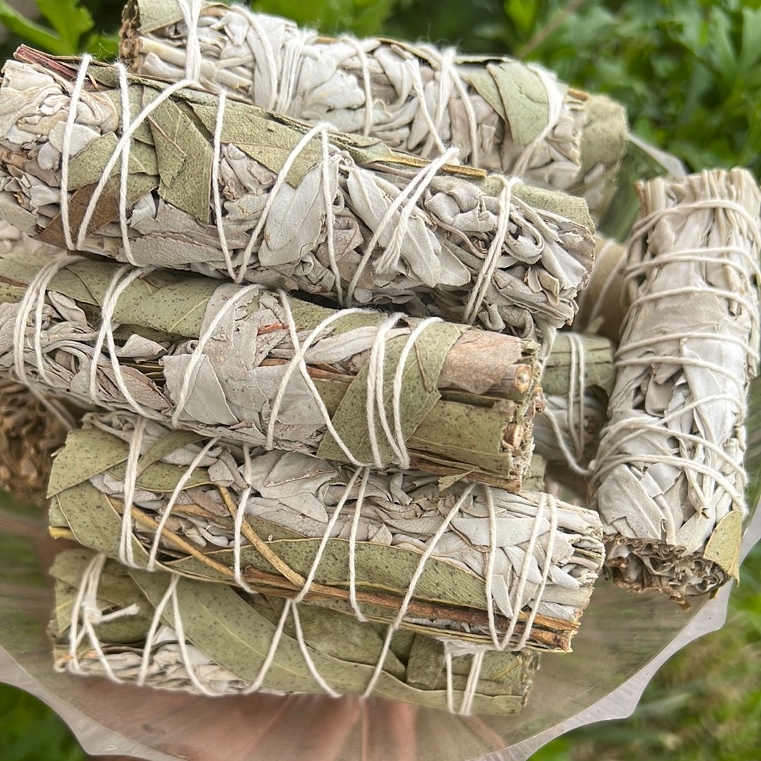 Eucalyptus & White Sage Smudge Bundle