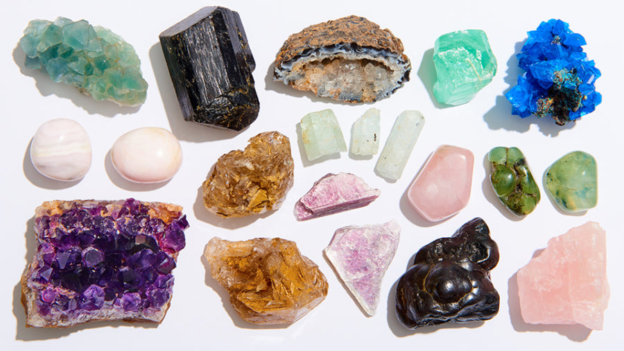 healing crystal shop femme yogipreneur