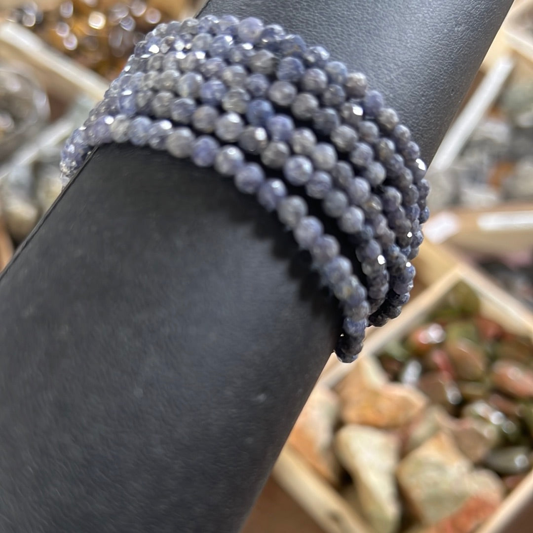 Sapphire beads bracelets