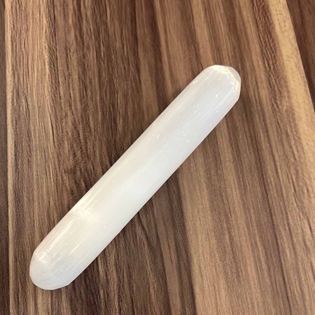 Selenite Satin Spar wand & heat