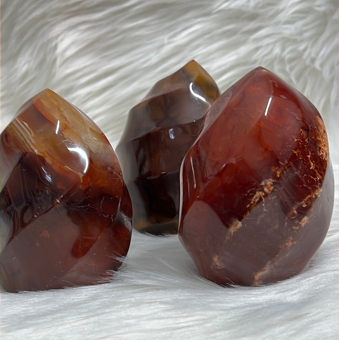 Carnelian healing crystal - Flame